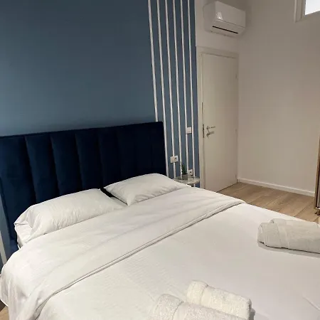 Brand New Apts Located At The City's Main Square-100 Mbs Wifi Apartment Durres