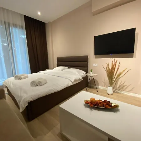 Brand New Apts Located At The City's Main Square-100 Mbs Wifi * Durres