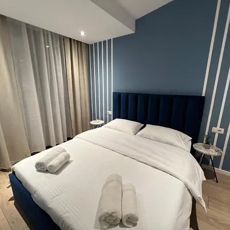 Brand New Apts Located At The City's Main Square-100 Mbs Wifi * Durrës
